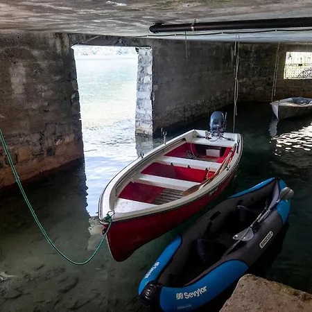 别墅 Rustic Private Front With Boat *